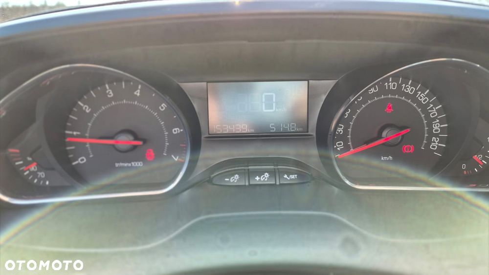 Peugeot 208 95 VTI Active - 7