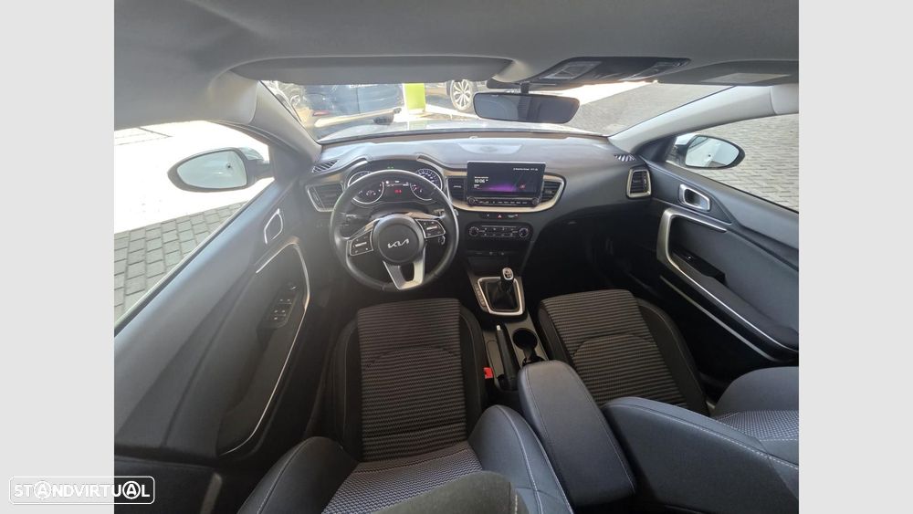 Kia XCeed 1.0 T-GDI Dynamic - 9