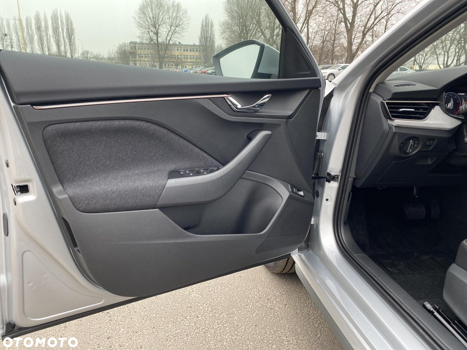 Skoda Kamiq 1.0 TSI Selection DSG - 10