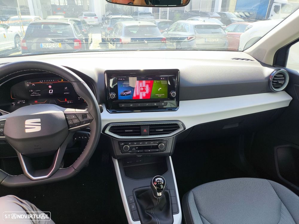 SEAT Arona 1.0 TSI Wave - 10