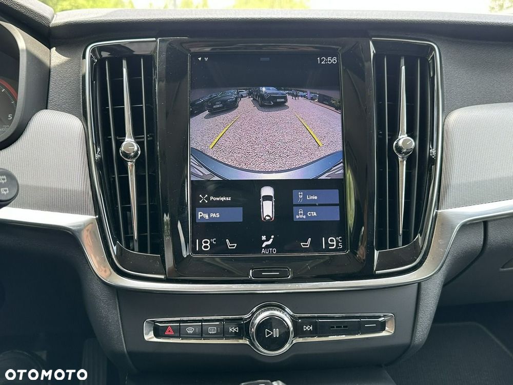 Volvo V90 Cross Country D5 SCR AWD Pro - 29