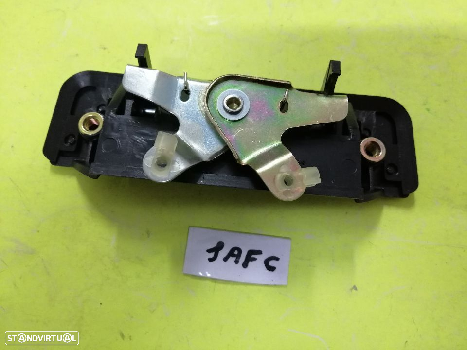 Puxador da tampa da mala Toyota Hilux LN56 LN65 NOVO - 2