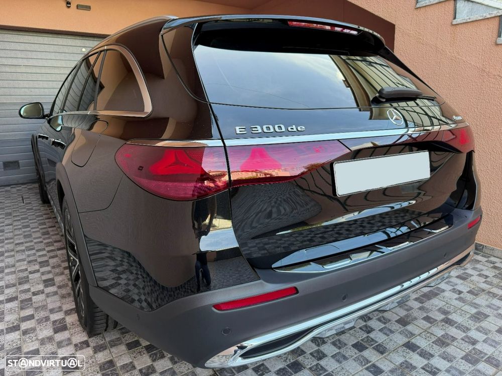 Mercedes-Benz E 300 de 4Matic All-Terrain - 4