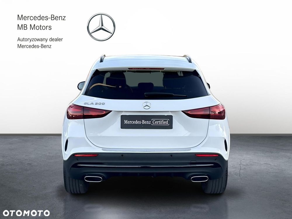 Mercedes-Benz GLA 200 AMG Line - 5