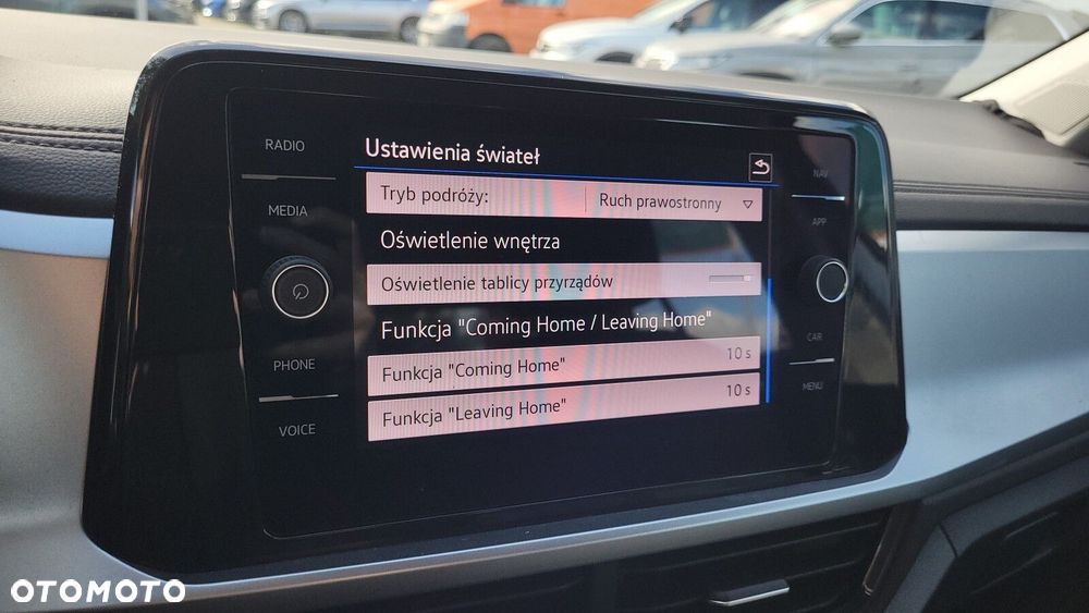 Volkswagen T-Roc 1.5 TSI Life DSG - 36