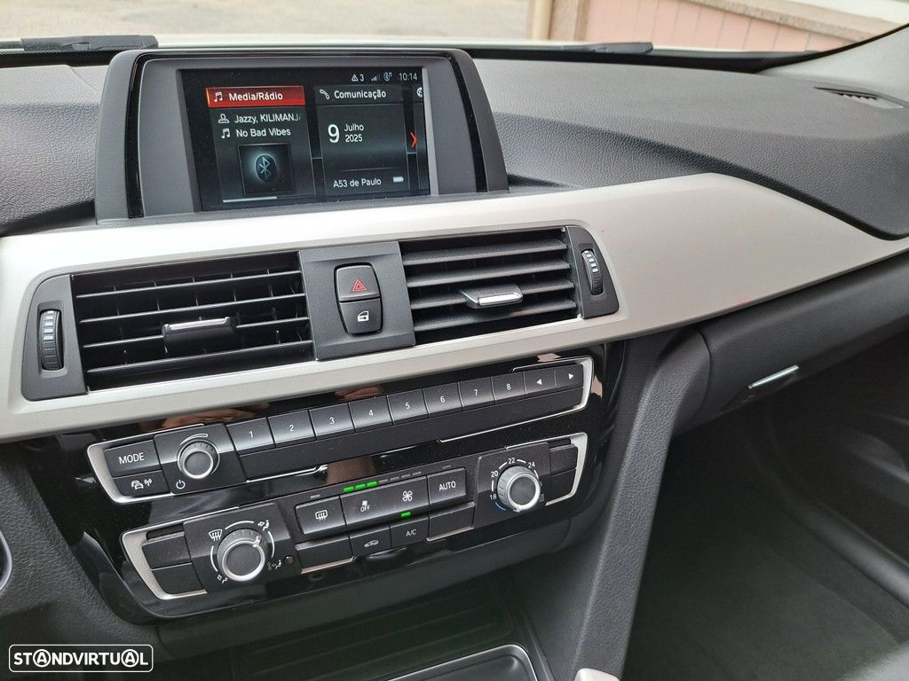 BMW 318 d Touring - 14