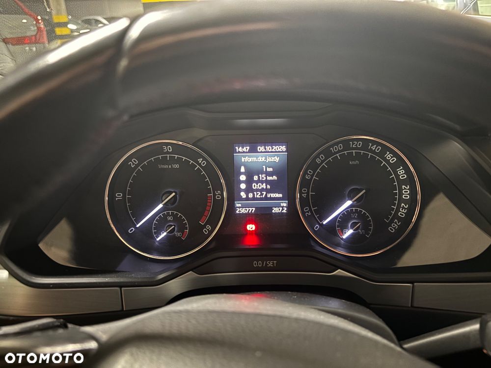 Skoda Superb 2.0 TDI Ambition - 7