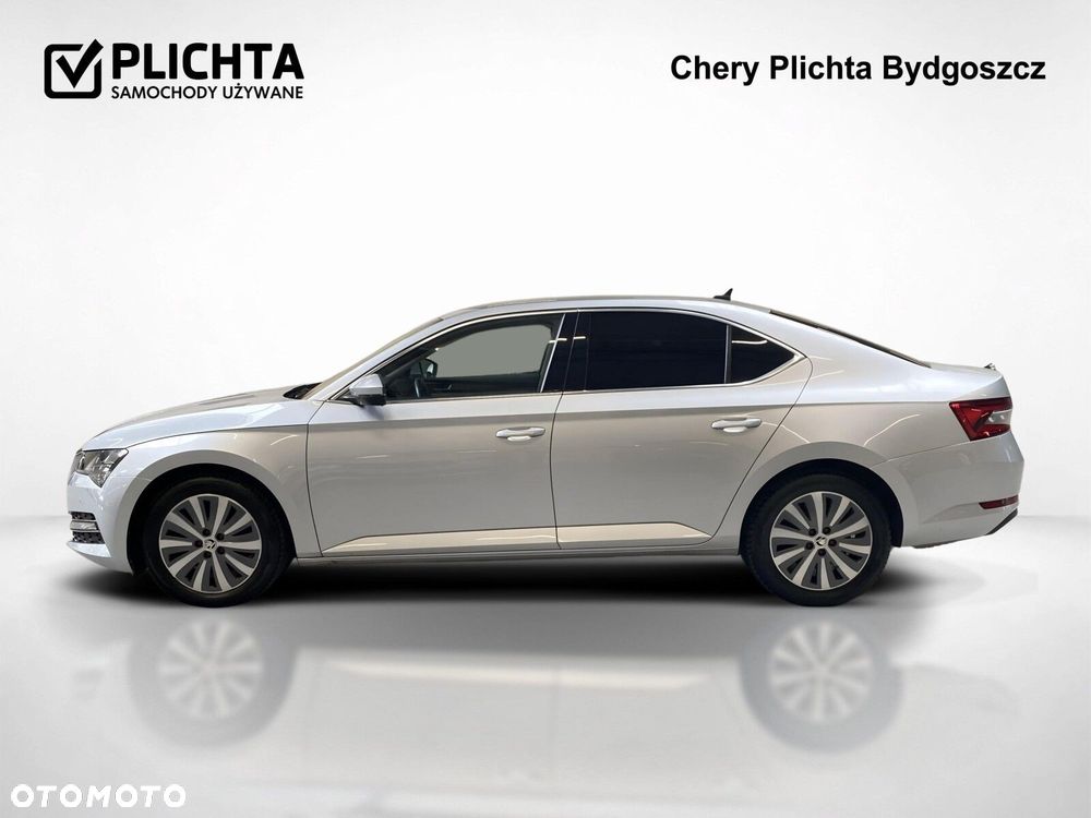 Skoda Superb 2.0 TDI SCR Style DSG - 3