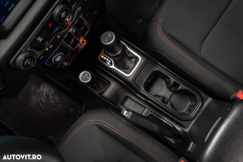 Jeep Wrangler 2.2 CRD AT8 Rubicon - 17