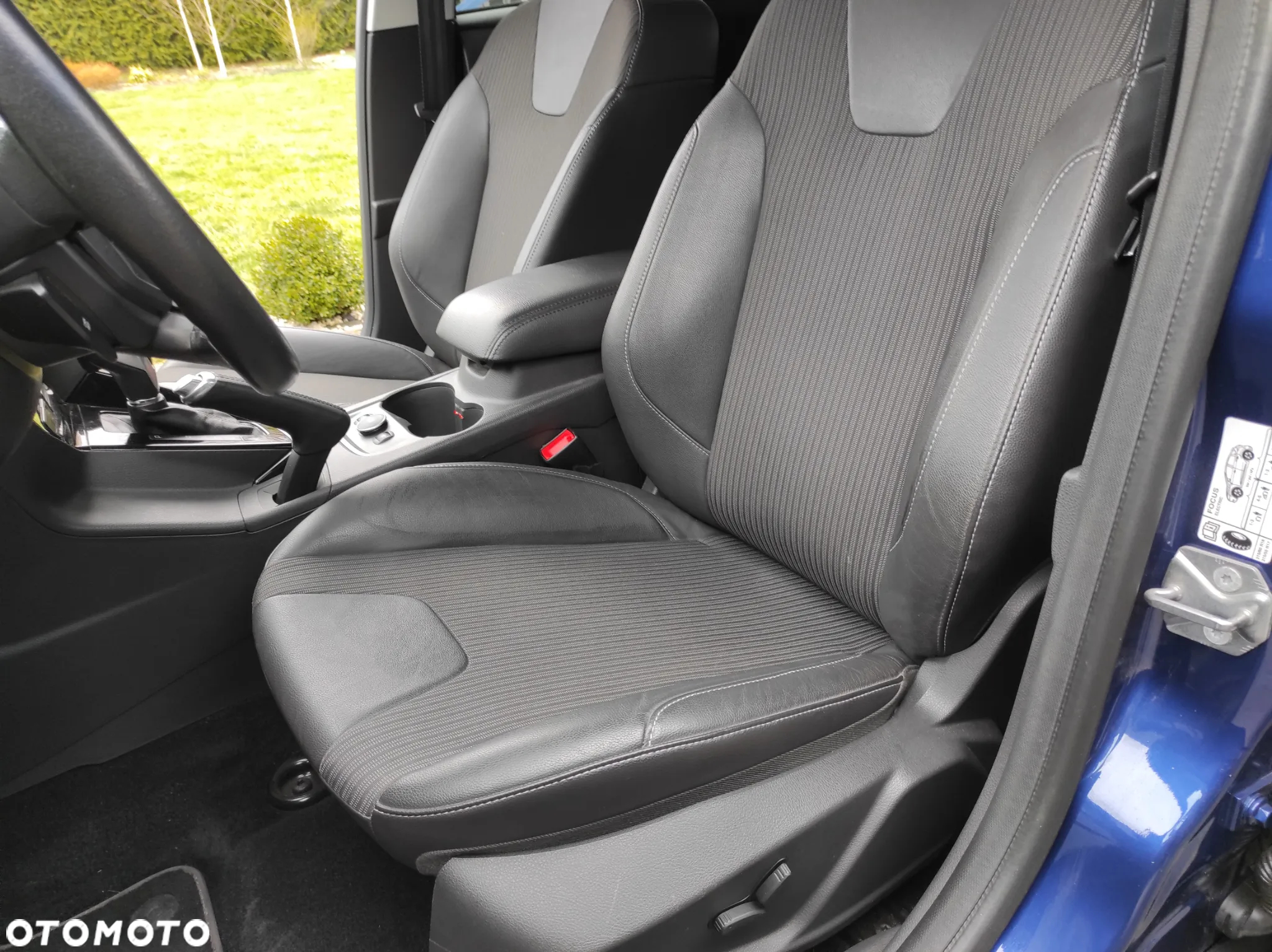 Ford Focus Electric - 11
