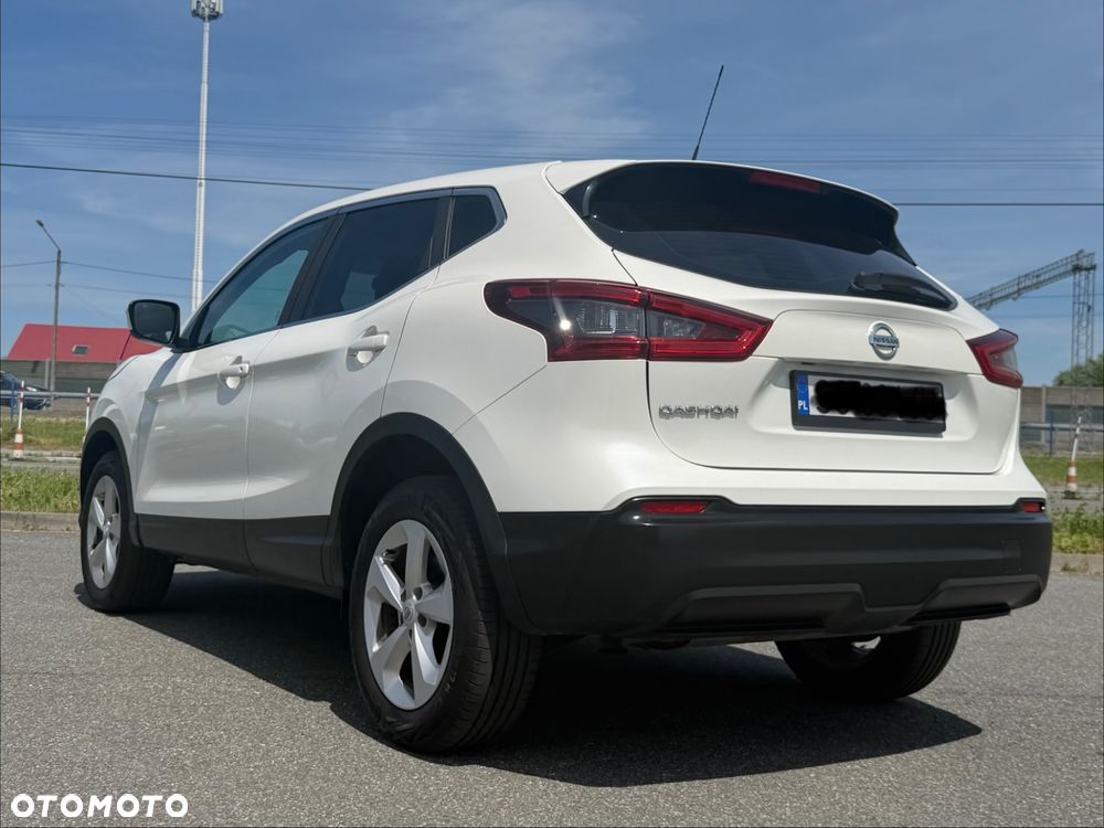 Nissan Qashqai - 11