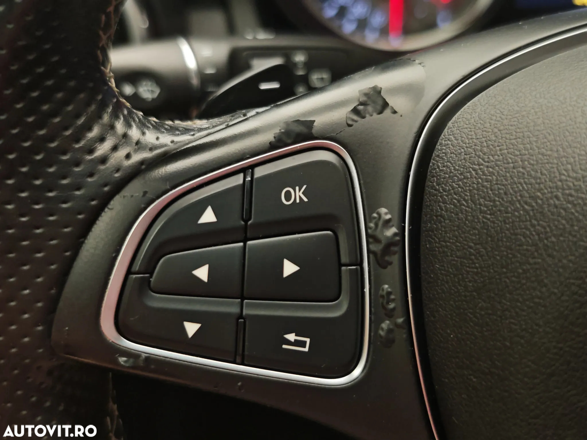 Mercedes-Benz GLA 200 d 4MATIC Aut. - 10