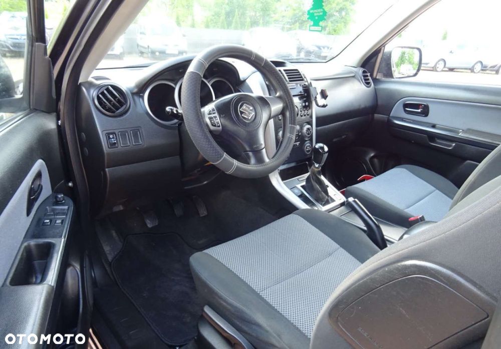 Suzuki Grand Vitara - 4