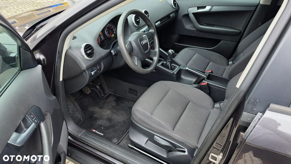 Audi A3 Sportback 1.4 TFSI Attraction - 10