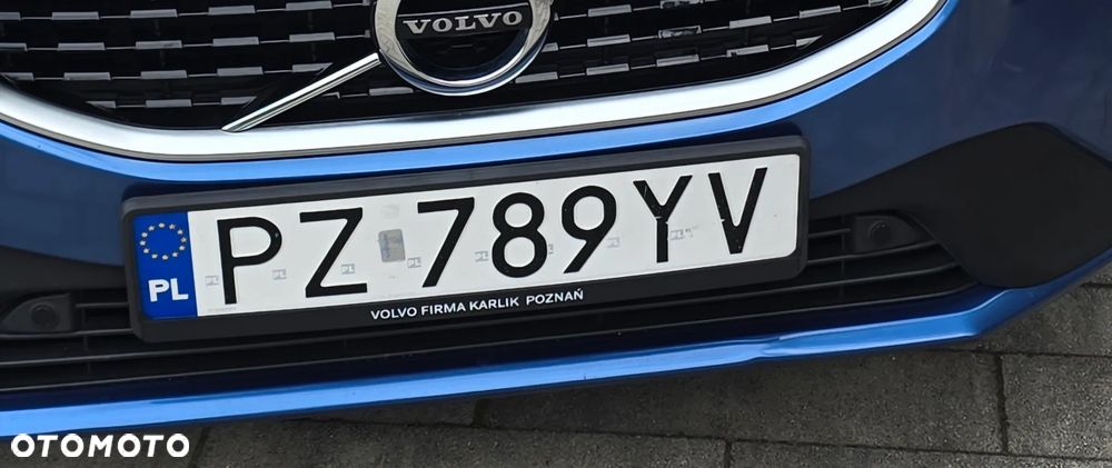 Volvo V40 - 18