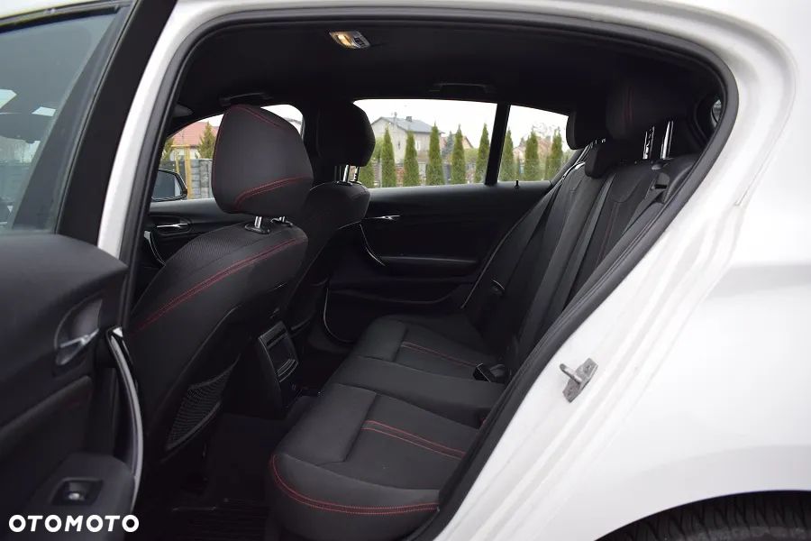 BMW Seria 1 114d Sport Line - 8