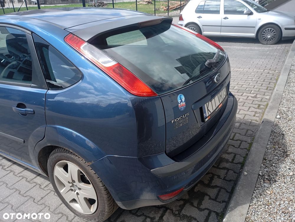 Ford Focus 1.6 Ambiente - 13