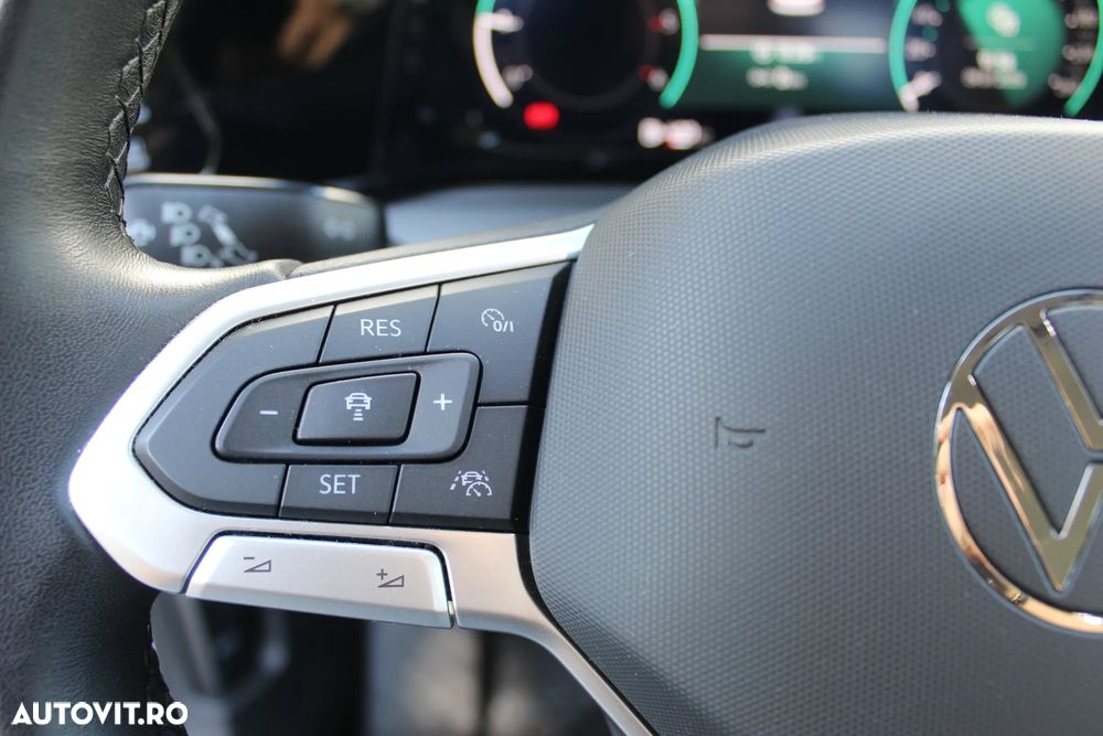 Volkswagen Golf 2.0 TDI Style - 14