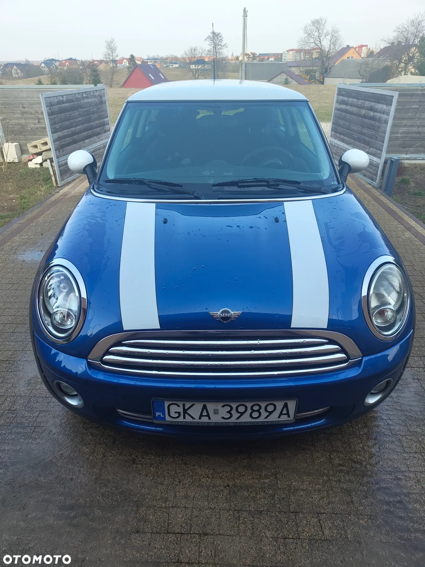 MINI Cooper Standard - 2
