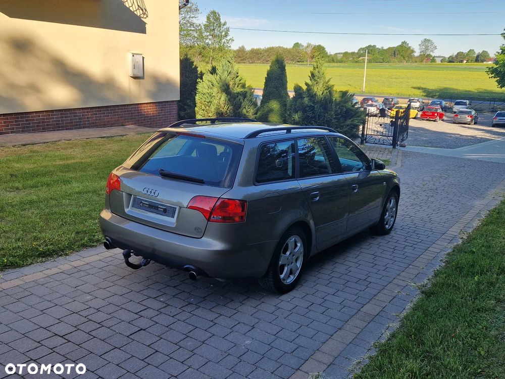 Audi A4 Avant 3.2 FSI quattro tiptronic - 10