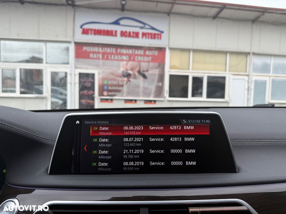 BMW Seria 7 740d xDrive - 31