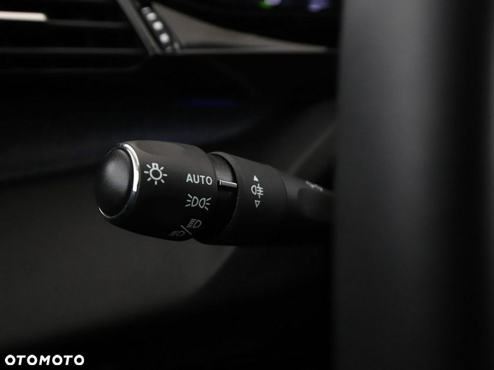 Peugeot 408 1.2 PureTech Allure Pack S&S EAT8 - 38
