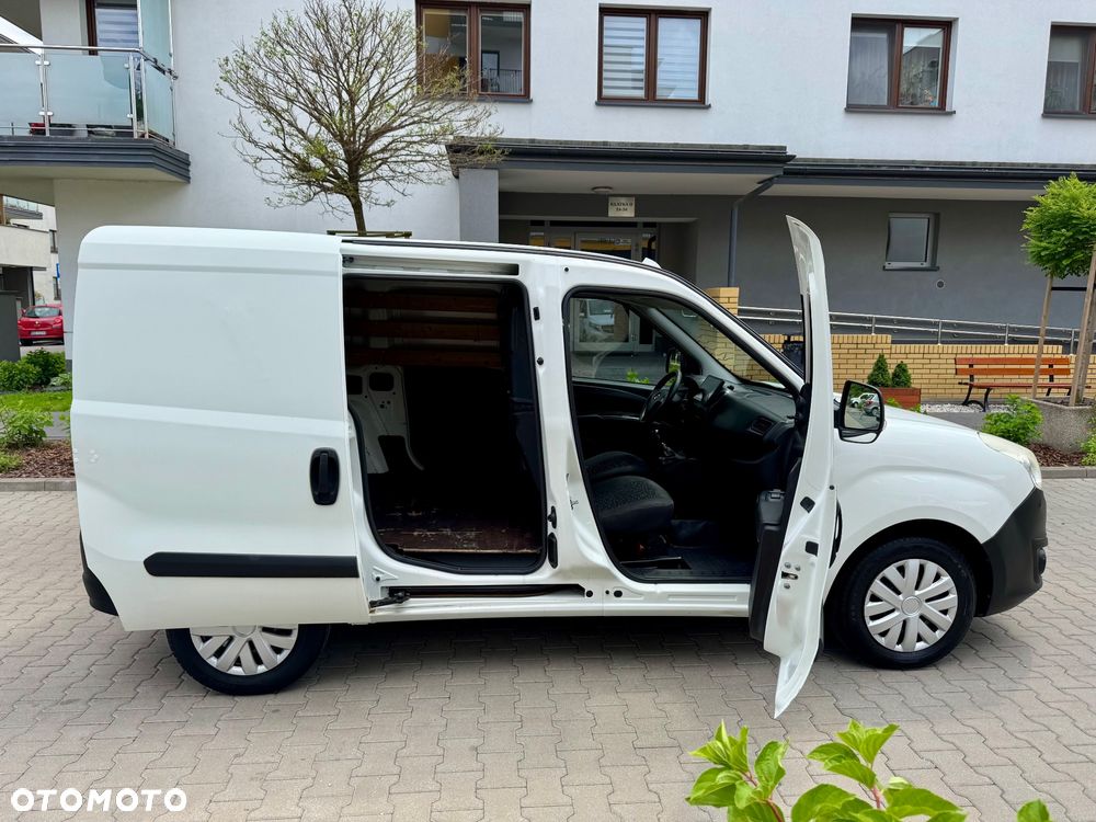 Opel Combo - 11