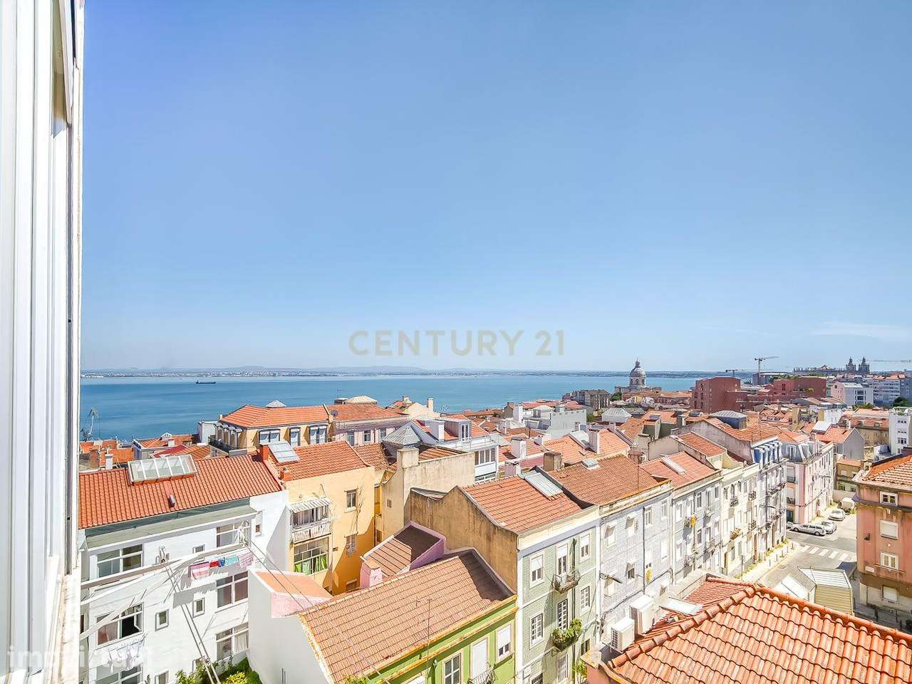 Apartamento T2 Renovado com Vista Rio em São Vicente, Lisboa - Grande imagem: 5/23