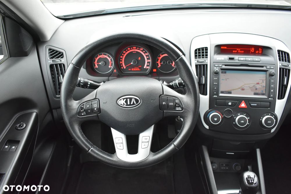 Kia Ceed ver-cee-d-1-4-comfort-plus - 5