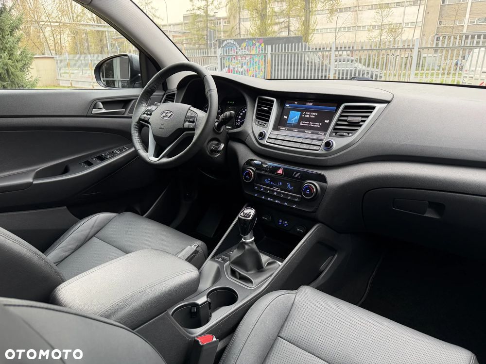 Hyundai Tucson blue 1.6 GDi 2WD Passion - 18