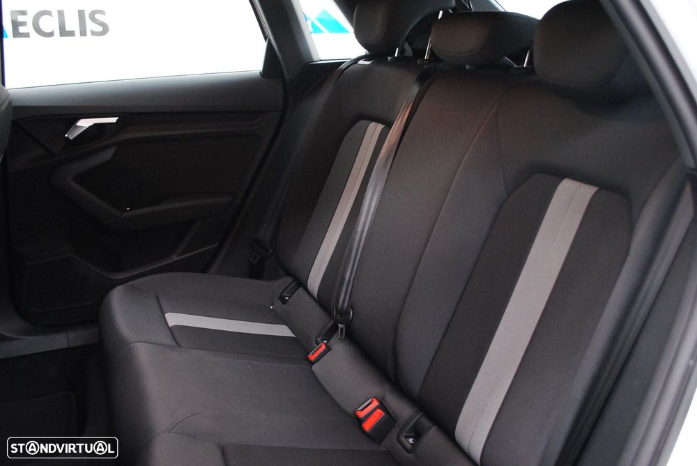 Audi A3 Sportback 30 TFSI Advanced S tronic - 26