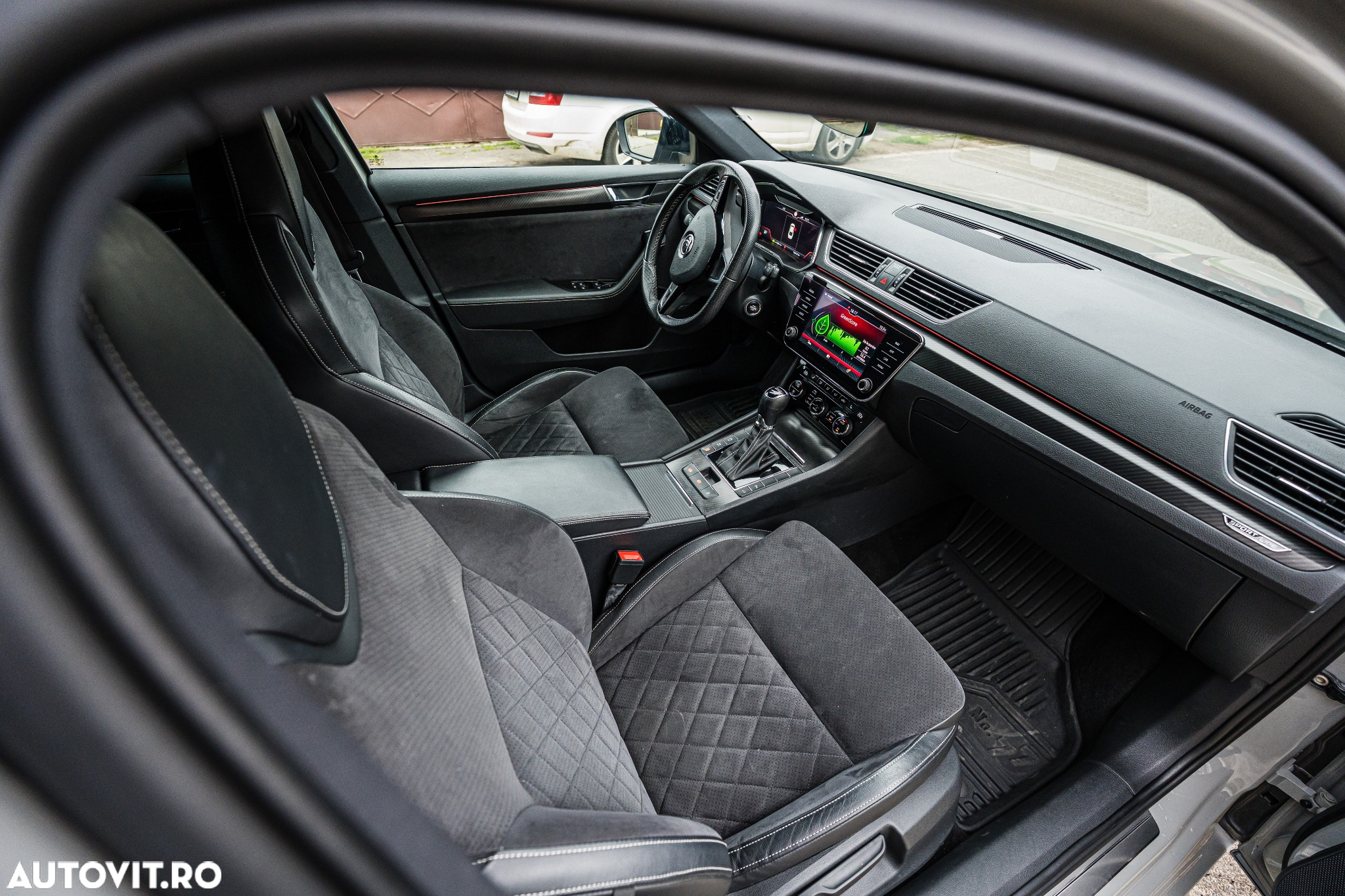 Skoda Octavia - 14