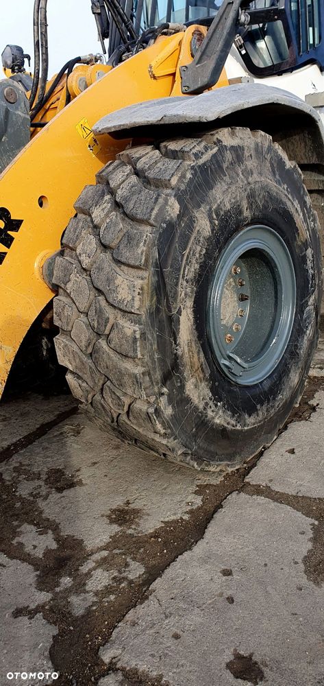 Liebherr L556 - 16
