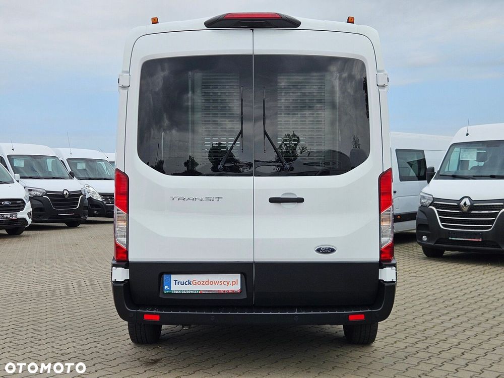 Ford Transit - 11