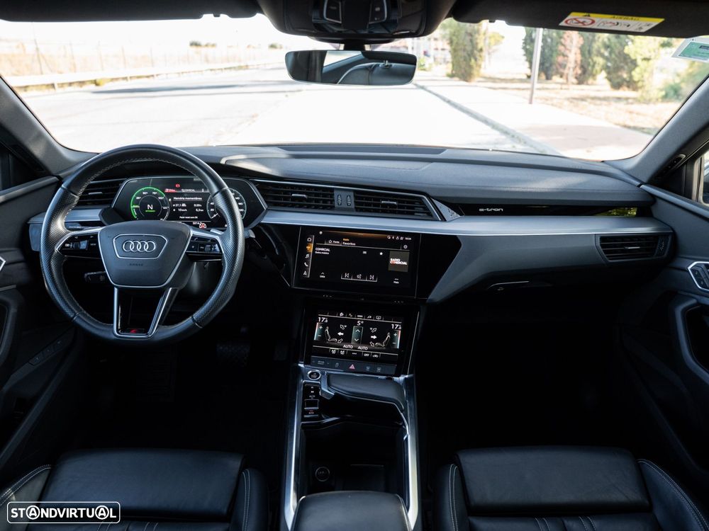 Audi e-tron Sportback 55 quattro S line - 13