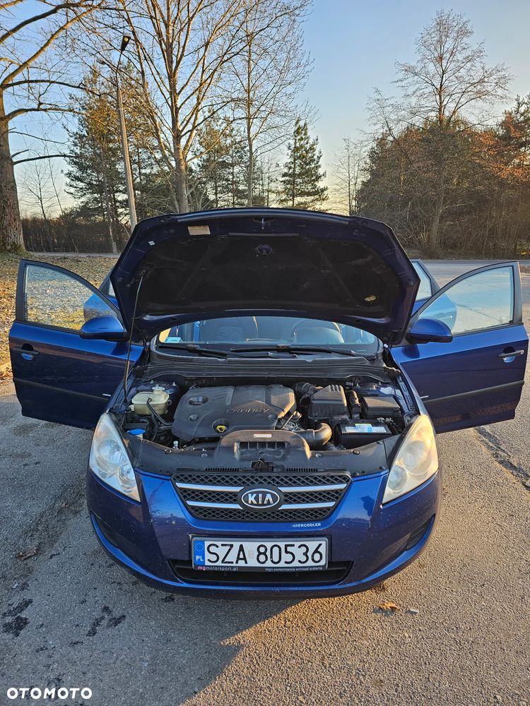 Kia Ceed 1.6 Crdi Comfort - 18