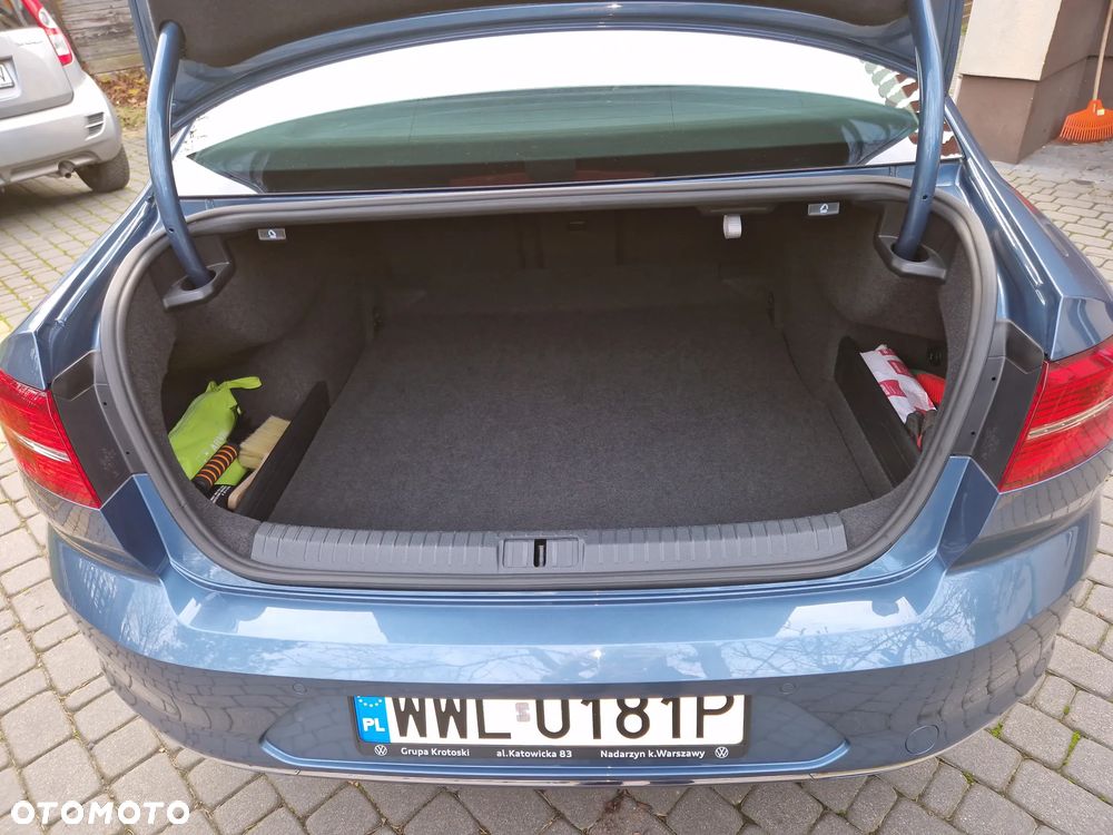 Volkswagen Passat 2.0 TDI BMT Highline DSG - 32