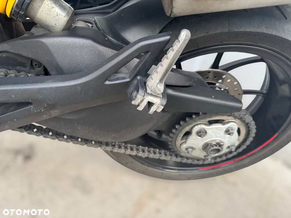 Ducati Monster - 20