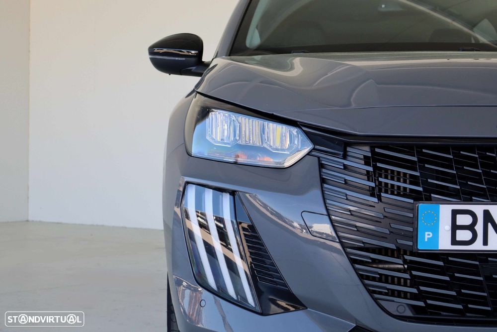 Peugeot 208 1.2 Hybrid Allure e-DCS6 - 4