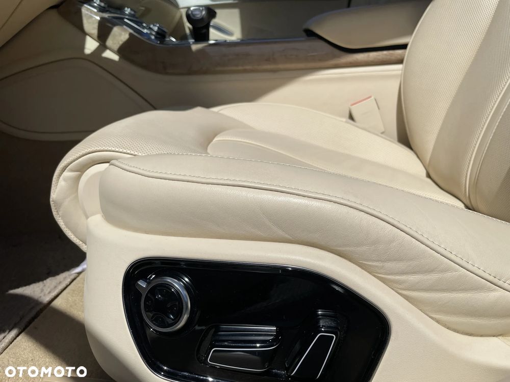 Audi A8 4.2 FSI L Quattro - 20