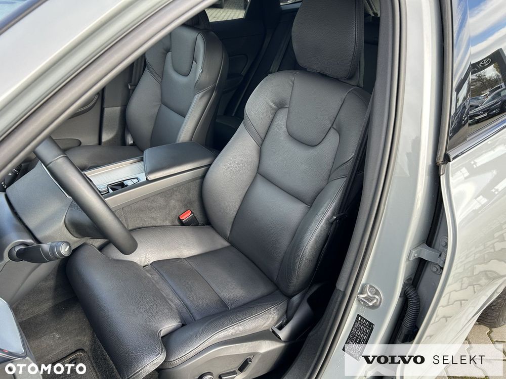 Volvo XC 60 - 18