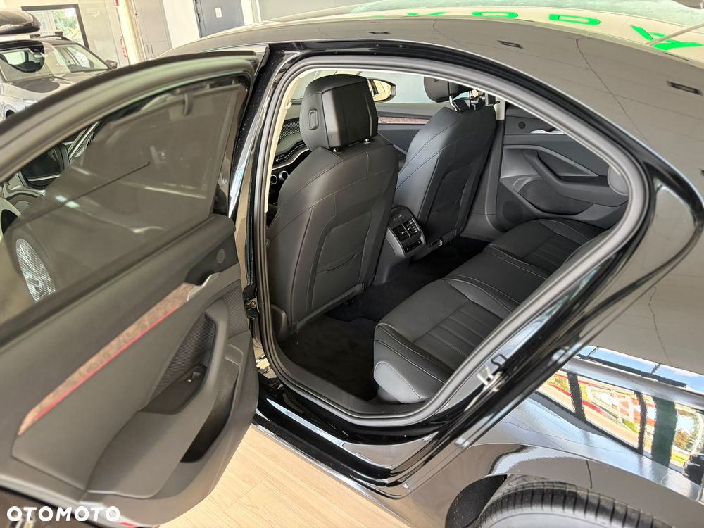 Skoda Superb 2.0 TSI 4x4 L&K DSG - 18