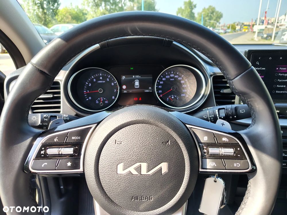 Kia Ceed 1.5 T-GDI M DCT - 6