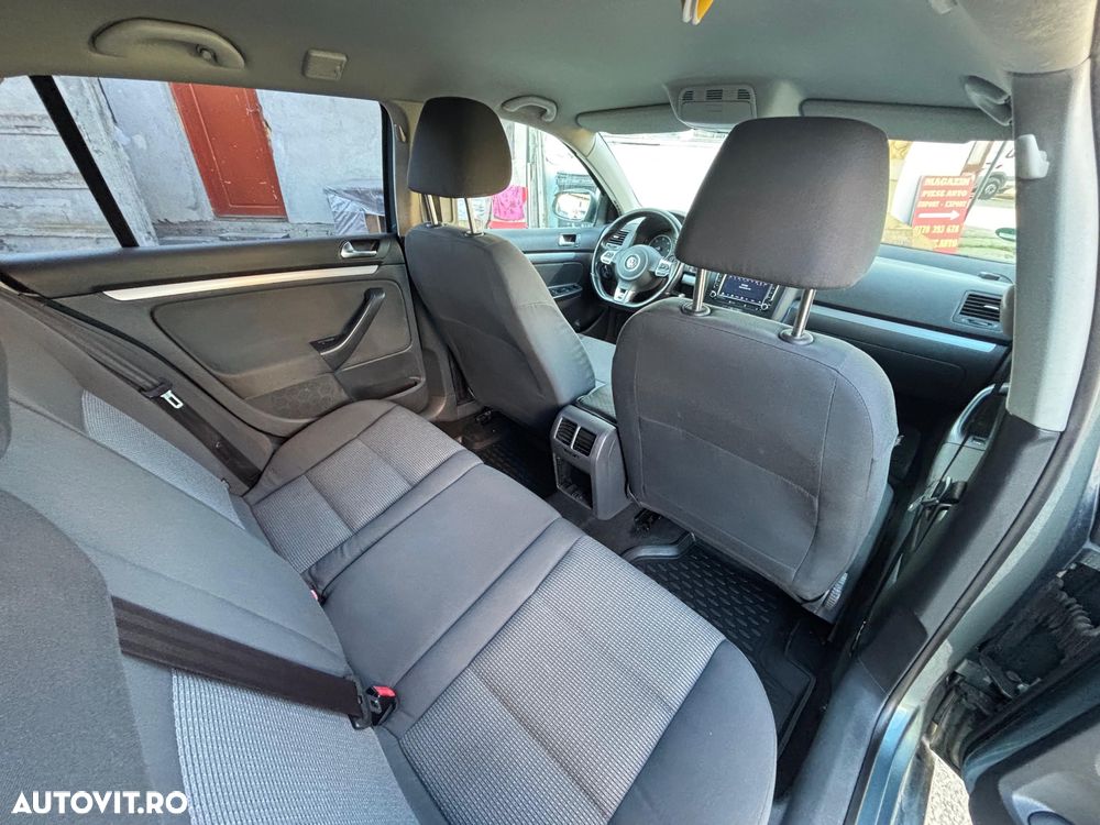 Volkswagen Golf 2.0 TDI GT Sport - 4