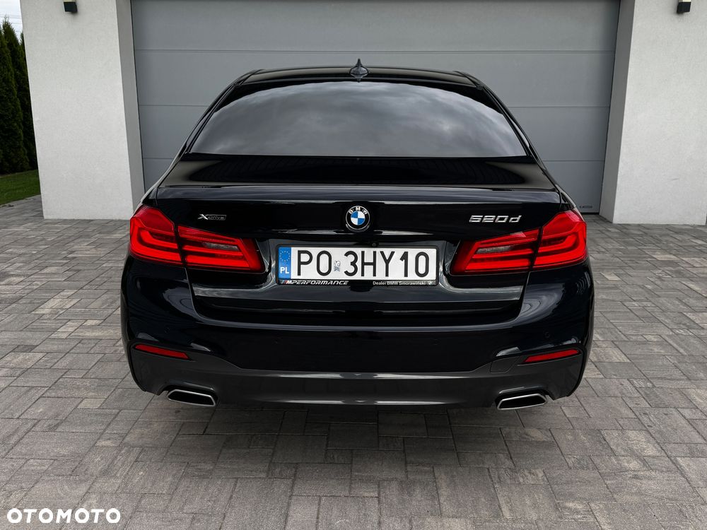 BMW Seria 5 520d xDrive M Sport sport - 13