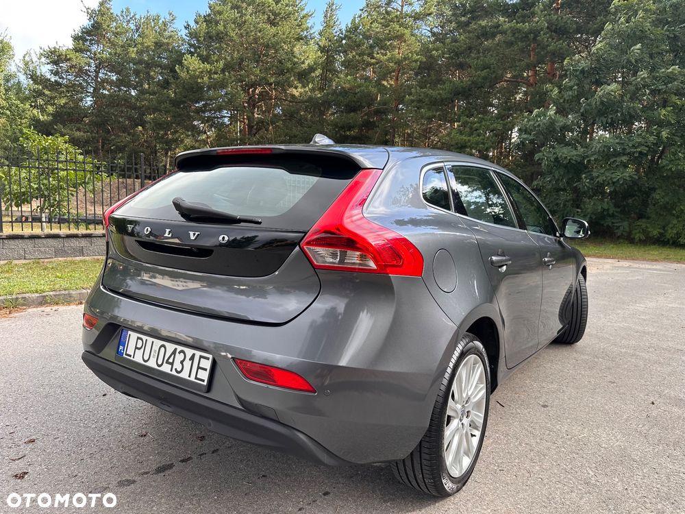 Volvo V40 D2 Summum - 8