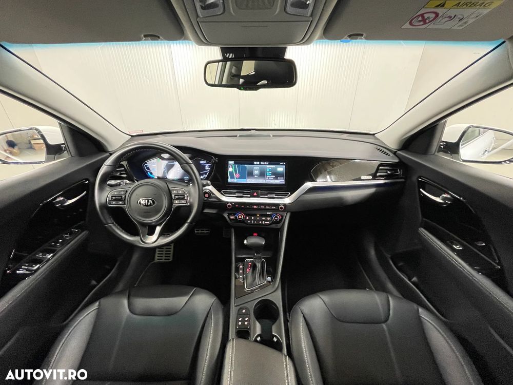 Kia Niro 1.6 GDI PHEV 2WD OPF Aut. Spirit - 8