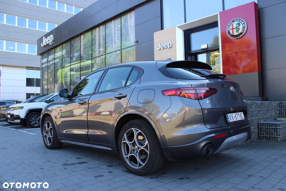 Alfa Romeo Stelvio 2.0 Turbo TI Q4 - 3