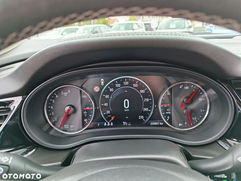 Opel Insignia 1.5 T Elite S&S - 17