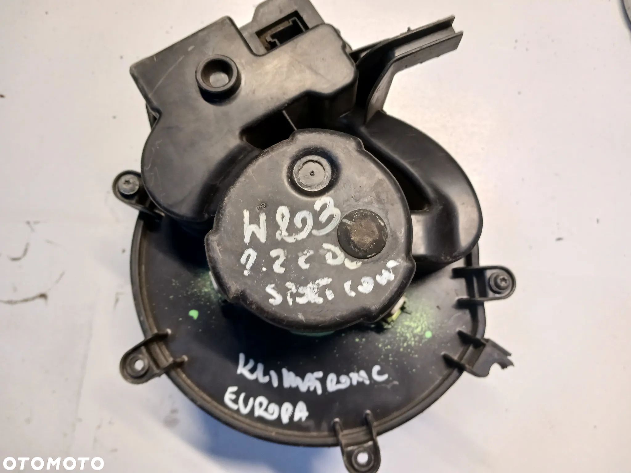 Wentylator Dmuchawa Nawiewu Rezystor opornica Mercedes C Klasa W203 Europa CL203 Coupe Klimatronic - 1